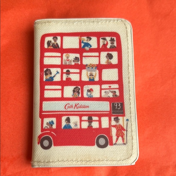 Cath Kidston Accessories - Cath Kidston Red and Cream credit card holder